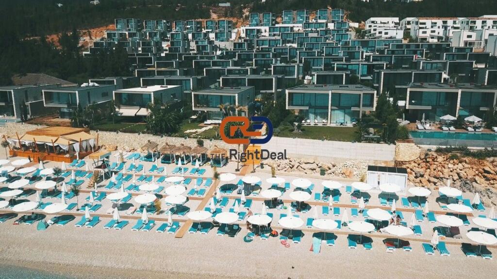 Tek Residenca Olea, Shitet Vile Luksoze e Mobiluar Dhe Me Pamje Nga Deti!