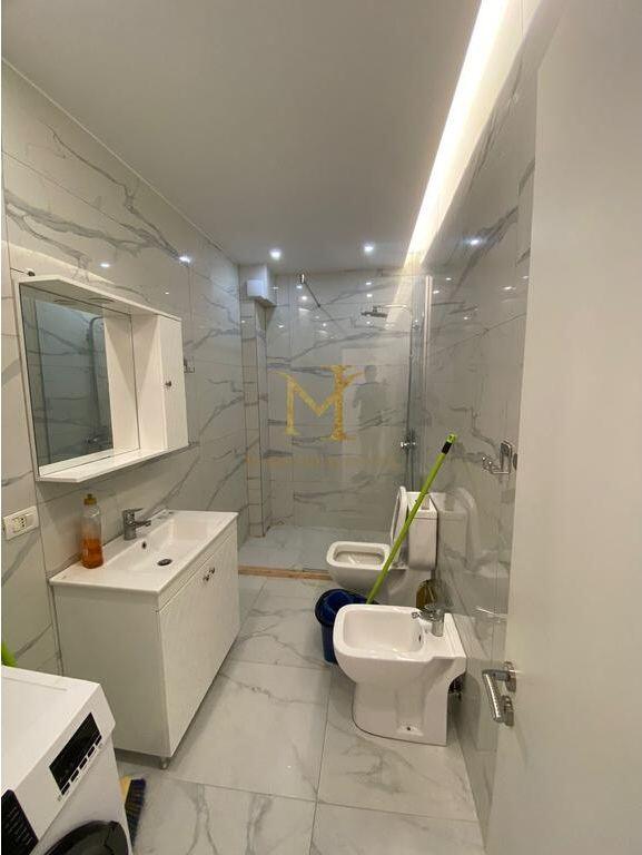 APARTAMENT 1+1 VIJA E PARE ME DETIN NE PLAZH DURRES !!