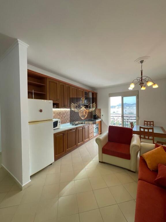 🏡 Appartamento in affitto 1+1 + Balcone – Vicino a Flagship Center, Durrës