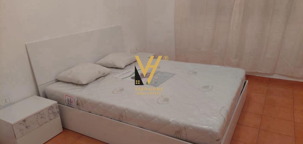 JEPET APARTAMENT 2+1+2 ME QERA TE FRATARI, ASTIR 45.000 LEKE