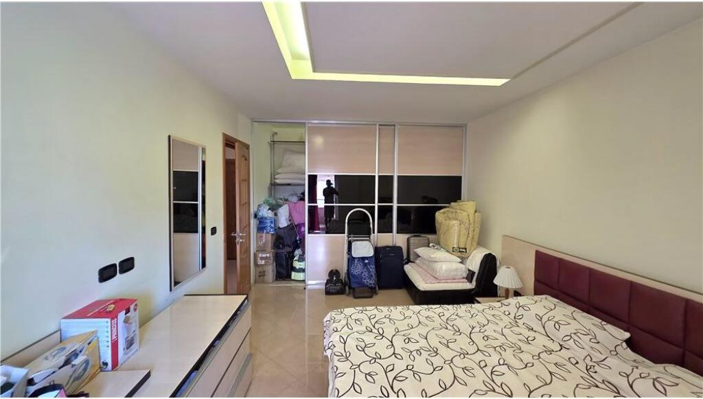 Apartament 1+1 me pamje nga deti ne shitje,Vlore