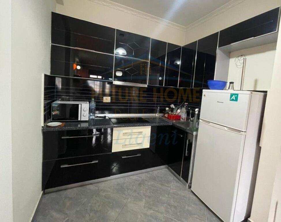 Rent, Apartment 1+1, Dry Lake, Tirana.