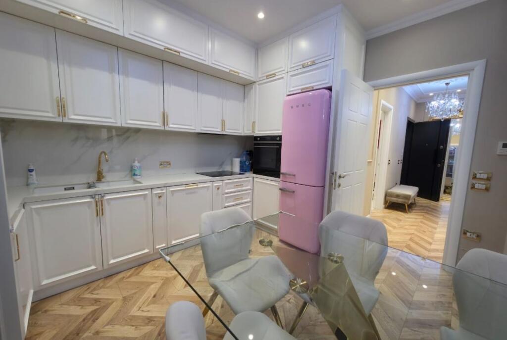 At Square 21 Apartment 2+1+2 For Sale Invested In Details!