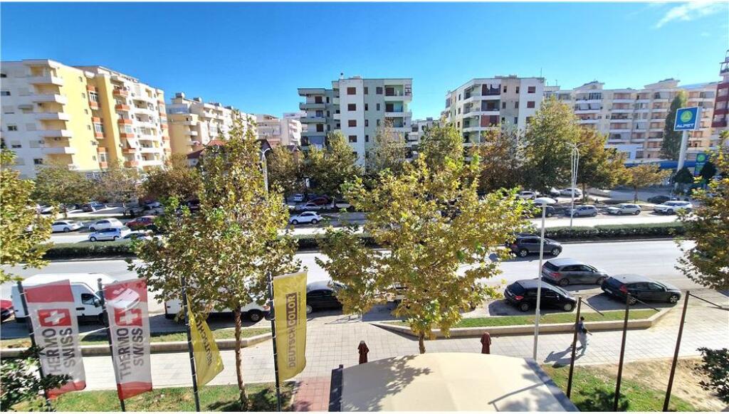 Apartament 1+1 me verande ne shitje ne Vlore.