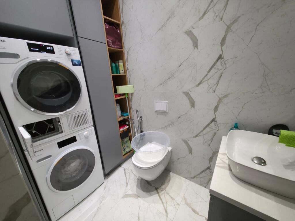 At Square 21 Apartment 2+1+2 For Sale Invested In Details!