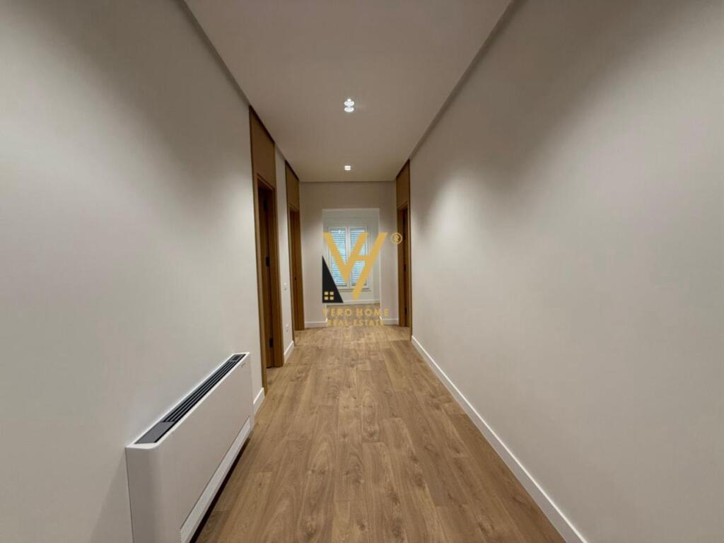 BUSINESS BUILDING FOR RENT ON ELBASAN STREET 9,000 EURO