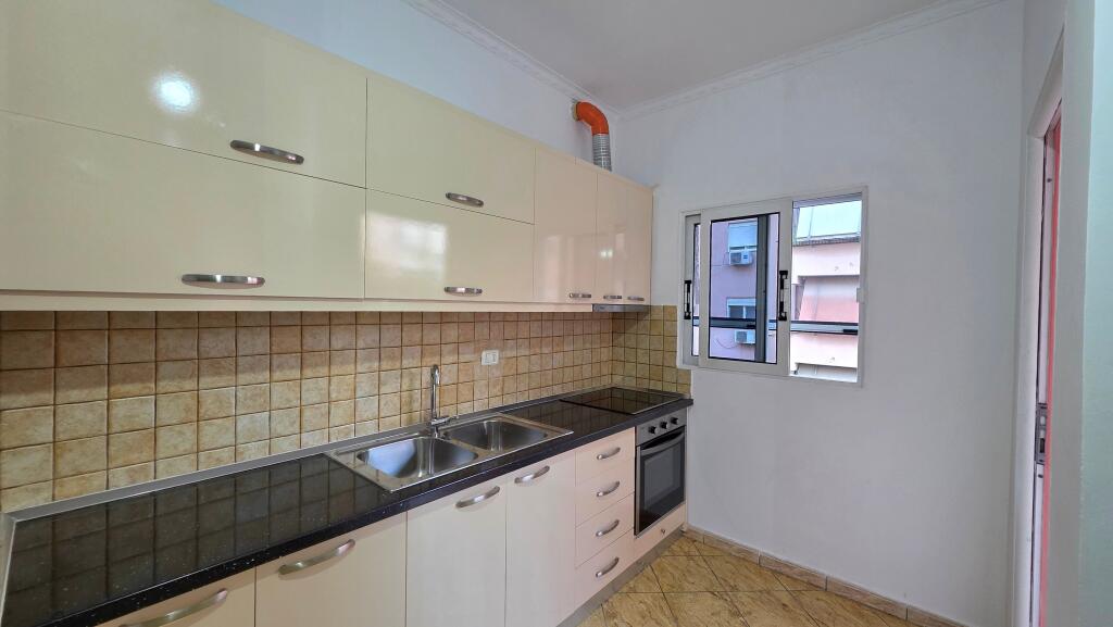 Apartment 2+1 for rent at Nisatel, Çipajve St.