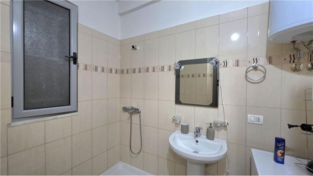 Super Opportunity Apartment 1+1 for sale in Vlore