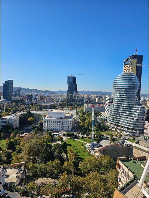 Apartment 3+1+2 for rent in the Center of Tirana!