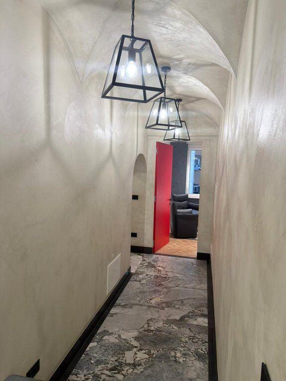 Apartament modern 1+1 me kuzhinë të veçuar te Shallvaret