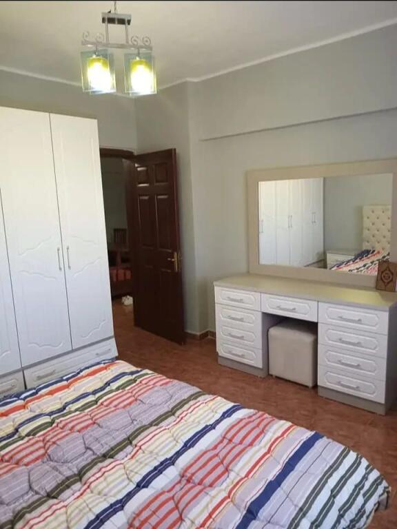 🏢Don Bosko,prane Shkolles “Qazim Turdiu”jepet me qera apartament 1+1i mobiluar 45,000Leke