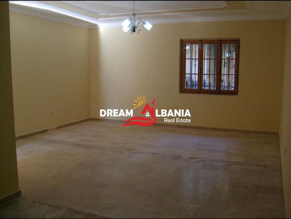 Vile private ne shitje ne zonen e Don Bosco prane kompleksit Vizion Plus (ID 4151040).