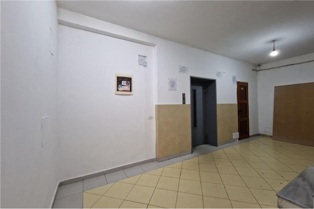 Okazion Penthouse ne shitje prane parkut Aulona,Vlore