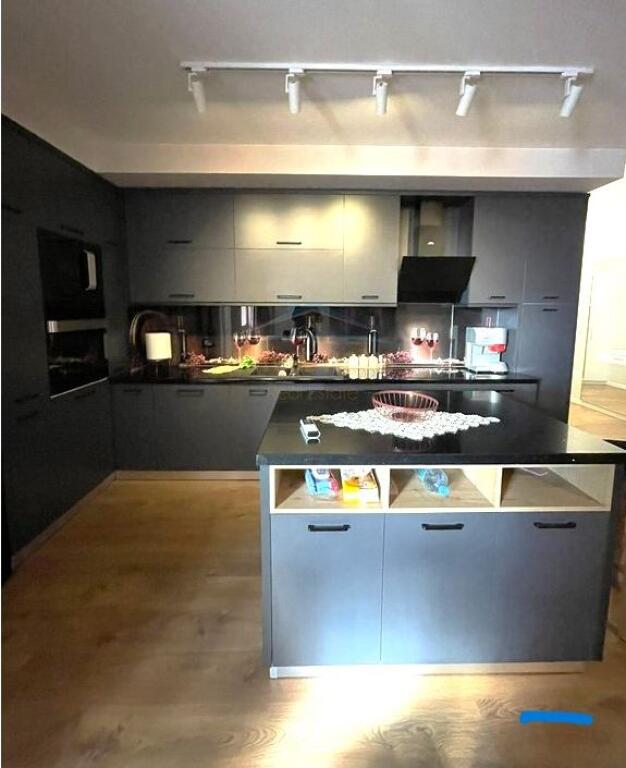 Apartament 2+1+2, per Qera, Rruga Bardhyl, Tiranë.