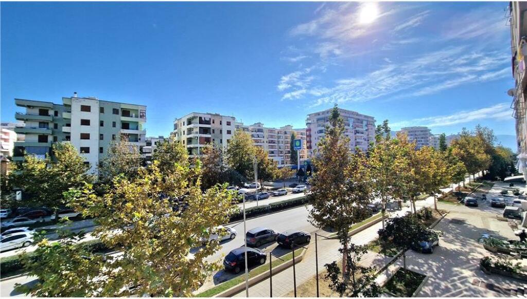 Apartament 1+1 me verande ne shitje ne Vlore.