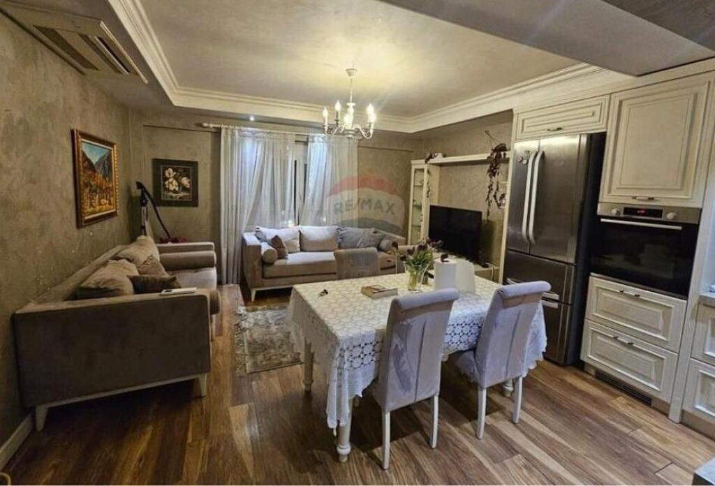 Apartment - For Sale - 9 Floors, Tirana(ID: 530571009-44)