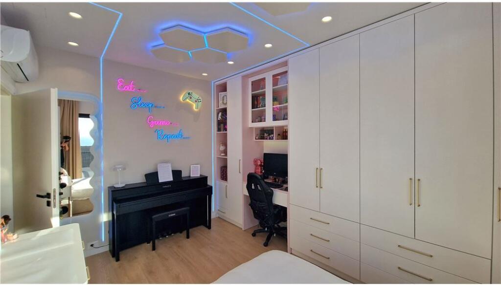 Luxury Apartment 3+2+3 for Sale with Sea View in Ujë të Ftohtë, Vlorë