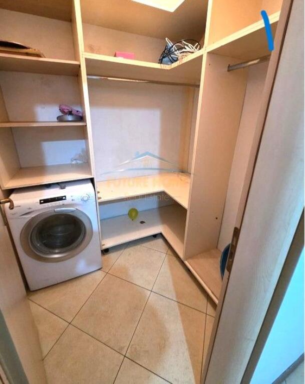 Shitet, Apartament 2+1, Rruga Jordan Misja, Tirane.
