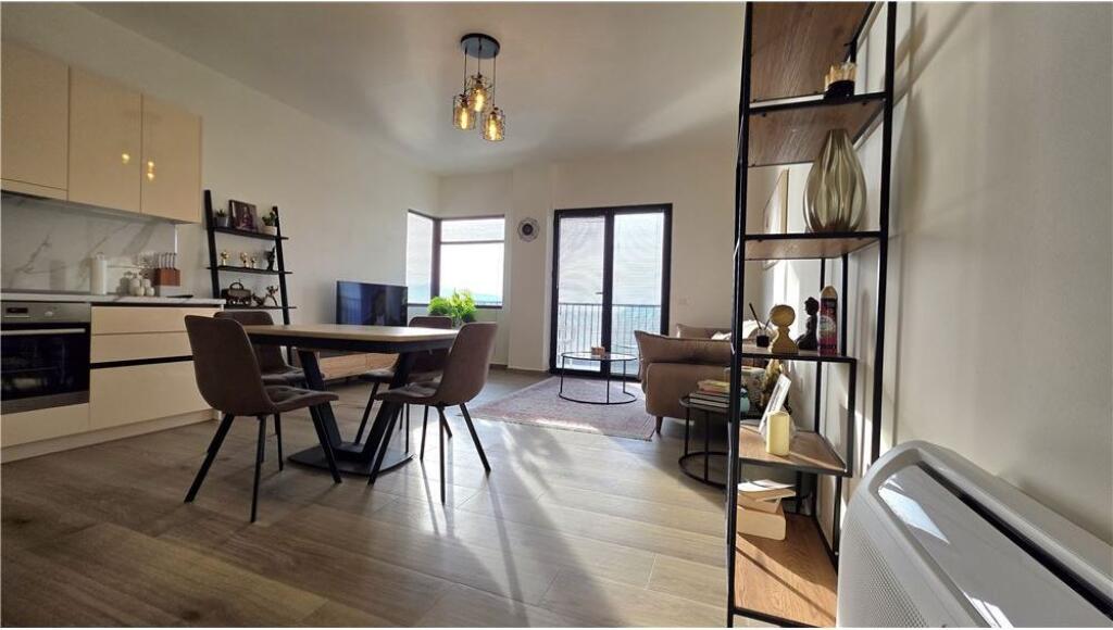 Super Apartament 2+1 ne shitje ne Uje te Ftohte