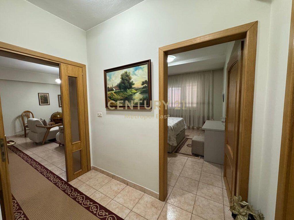 AFFITTASI APPARTAMENTO 2+1 NELLA ZONA DELLA NUOVA TIRANA