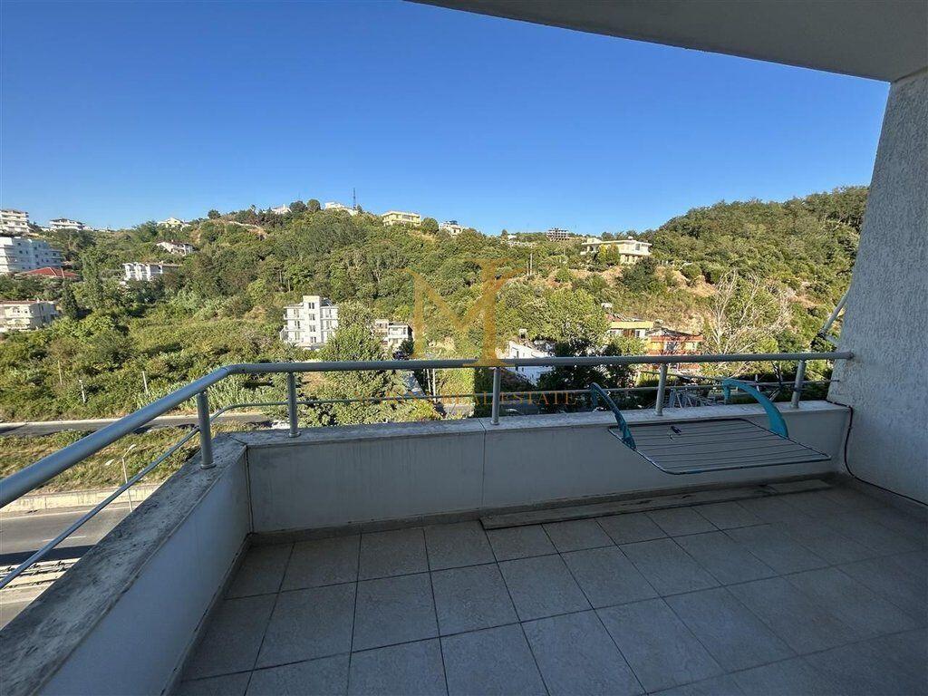 SHITET APARTAMENT TEK SHKEMBI I KAVAJES DURRES!!