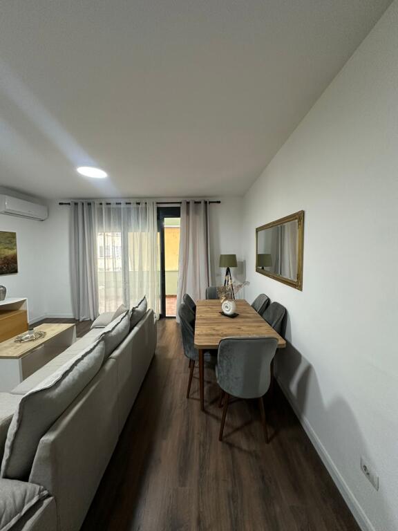 🏡 AFFITTASI APPARTAMENTO 2+1+2 – VIA DEI COSOVARI
