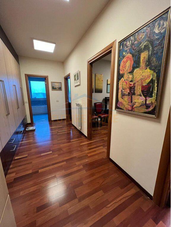 Qera, Apartament 3+1+2 Downtown One