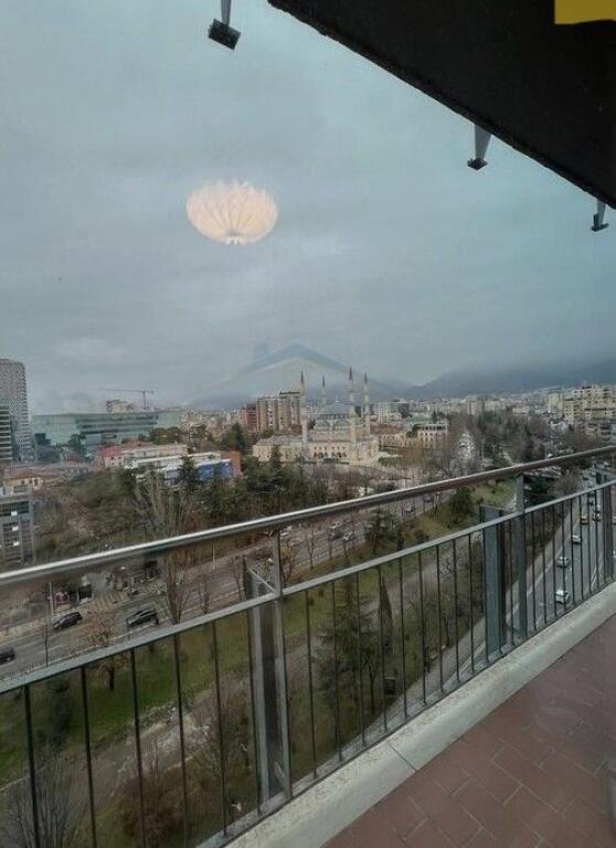 Affitto, Appartamento 3+1+2, Vicino al Centro, Tirana