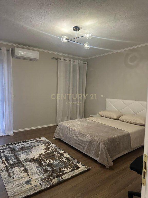 APARTAMENT 1+1 ME QIRA NE QENDER, TIRANE!