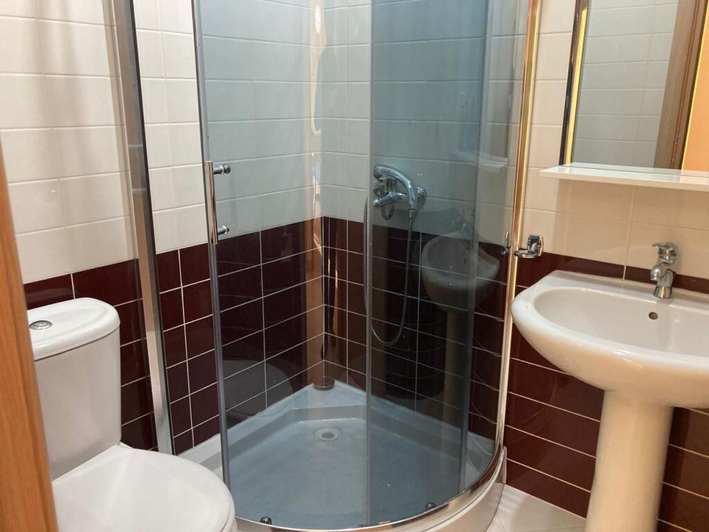 For rent 2+1+2 apartment at Barrikadave St.