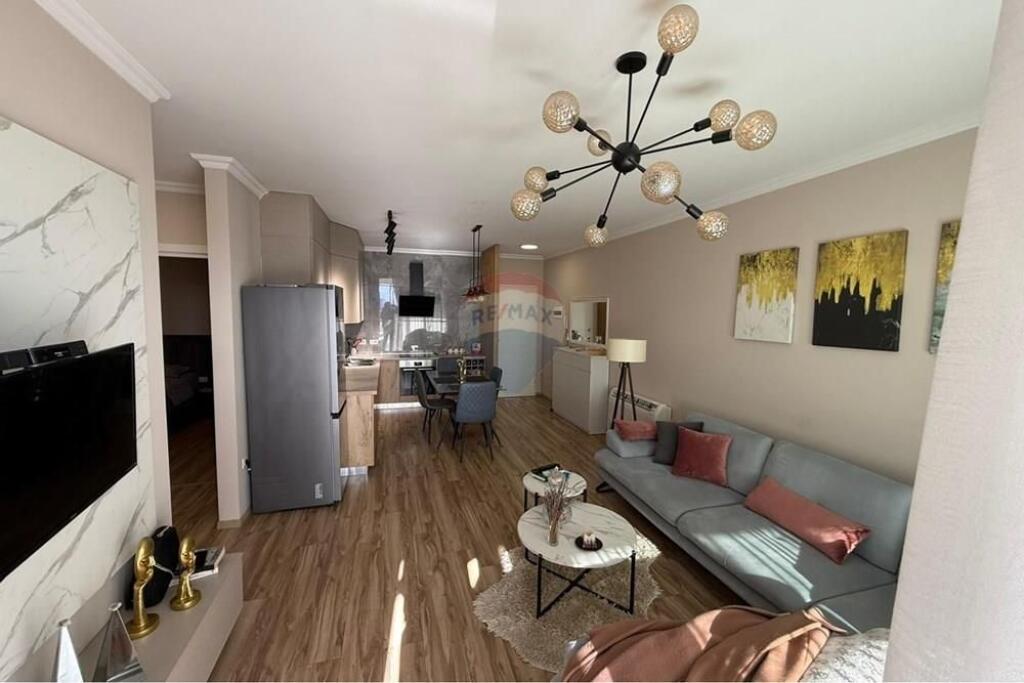 Apartament me qira tek Fiori di Bosko