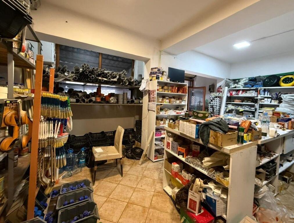 QERA, AMBIENT BIZNESI, KINOSTUDIO, TIRANE ID: 530581013-1