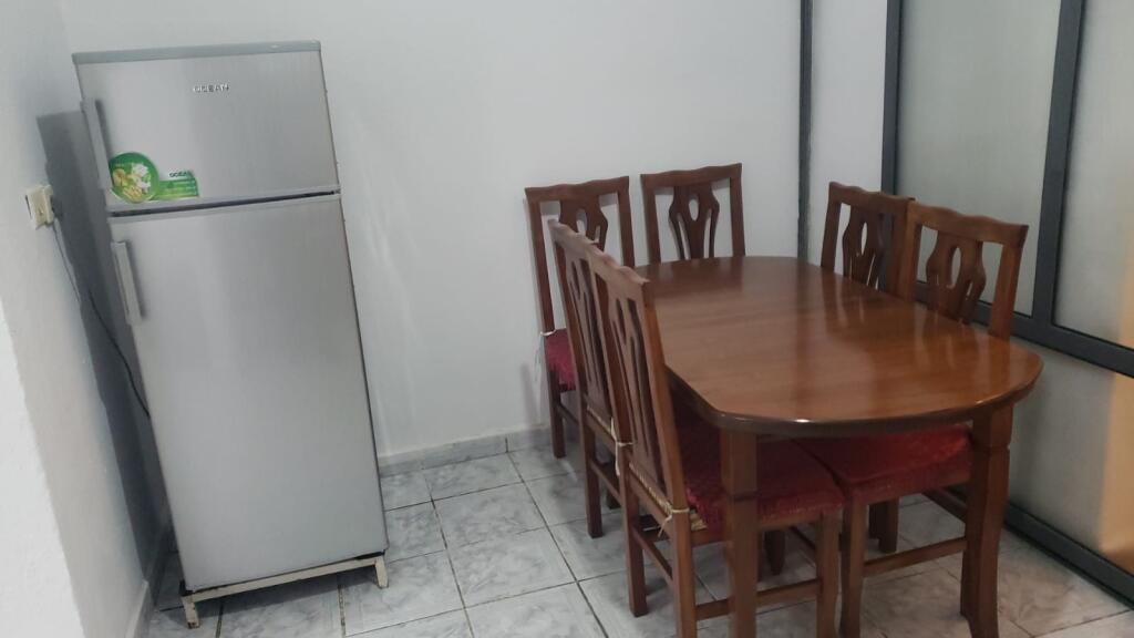 Jepet me qira 2+1 shpi private LAPRAKE 400 mije leke