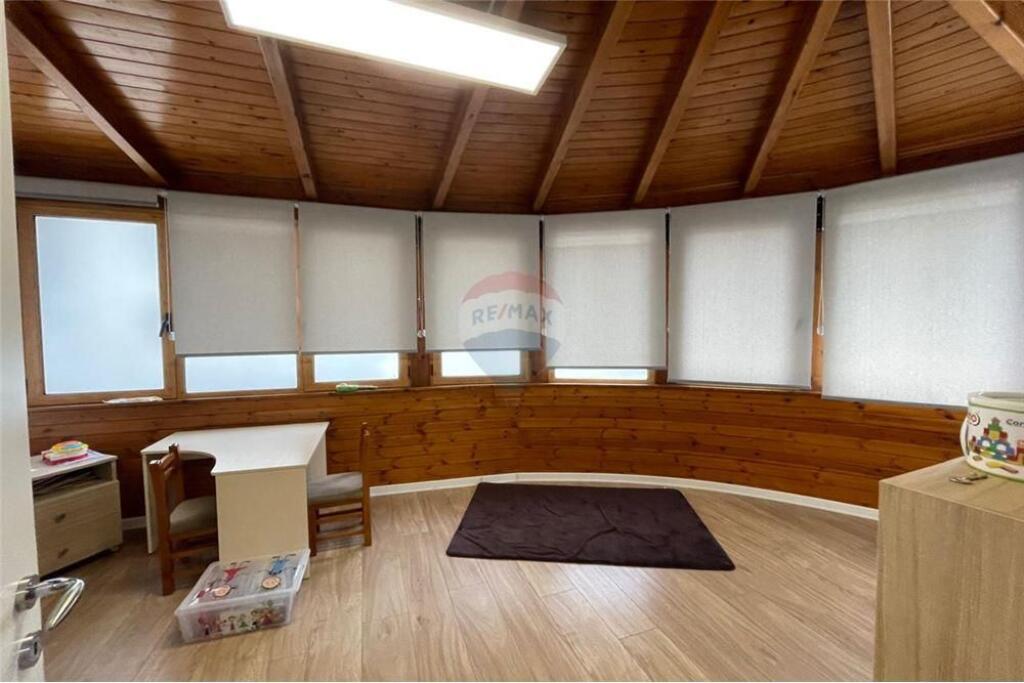 RENTAL SPACE FOR OFFICE FURNISHED