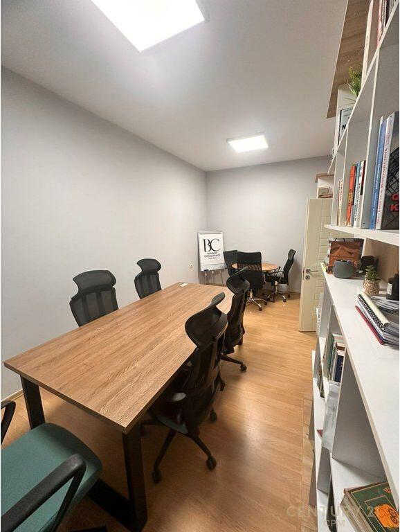 UFFICIO IN AFFITTO 1+1 VICINO AI PALAZZI AGIMI