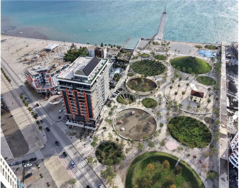 Opportunity Apartment 2+1+2 for sale in Lungomare