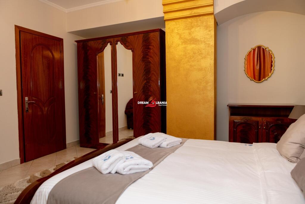 3+1+2wc apartments for rent on Elbasanit street near the Tabakeve Bridge, Tirana (ID 4231187)