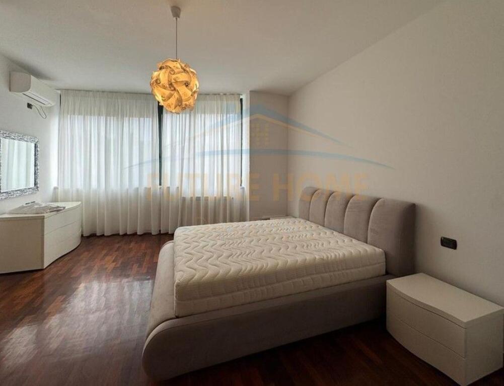 Rent, Apartment 3+1+3+ PARKING SPACE, Artificial Lake, Tirana. 