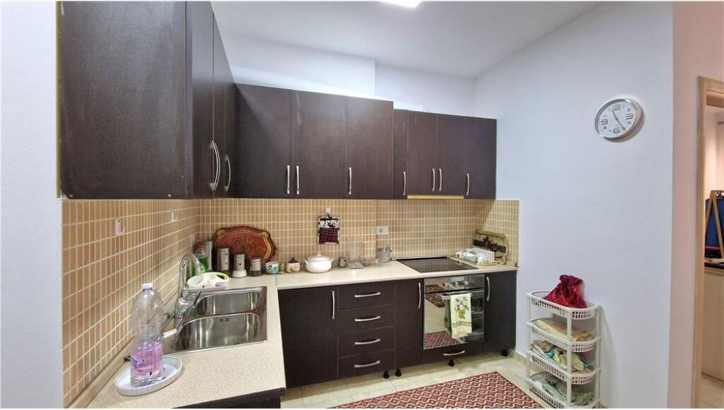 Apartament 1+1 me verande ne shitje ne Vlore.