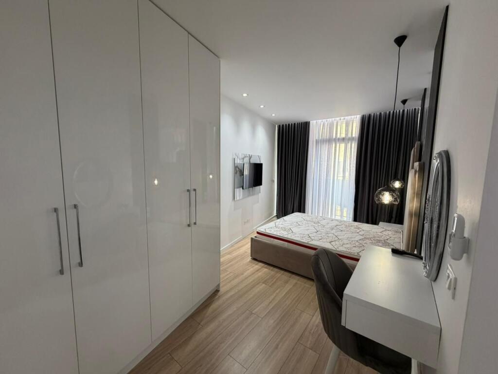 Apartament për qera 1+1–  Lake View Residence