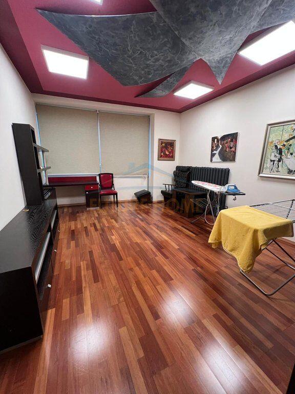 Rent, Apartment 3+1+2, Near Downtown, Tirana.