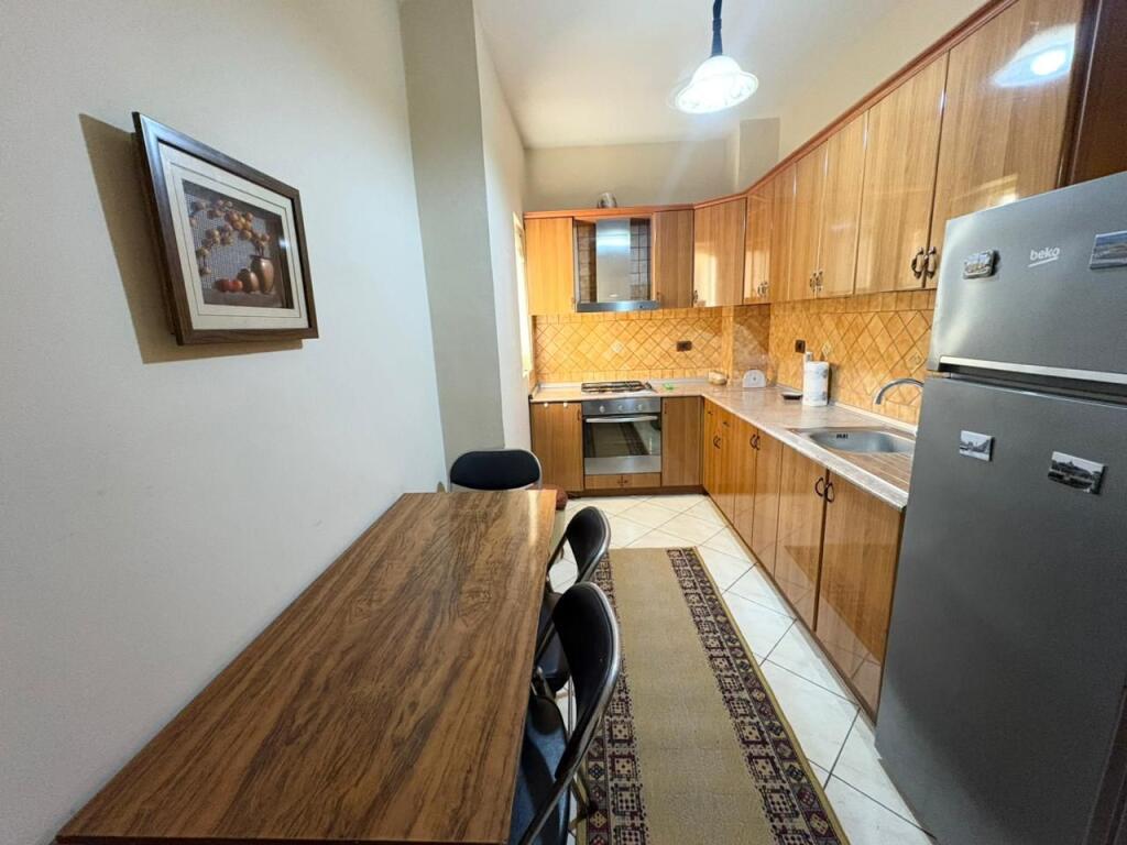 Apartament 2+1+2 për Qira – pranë Gjykatës, Durrës