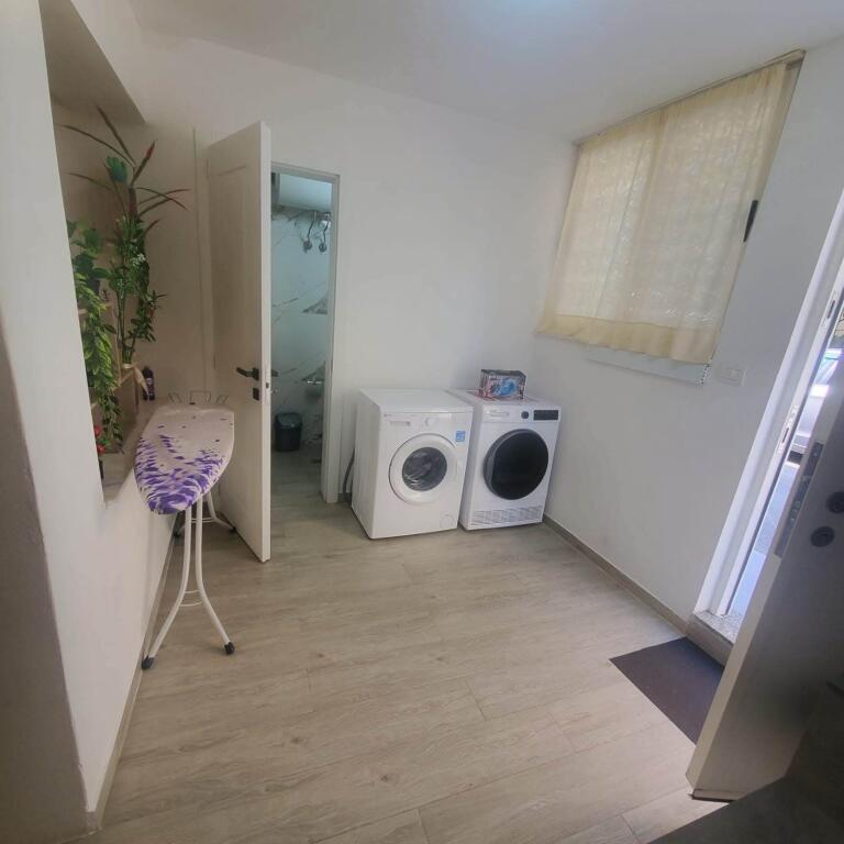 Jepet Me Qera Apartament 2+1