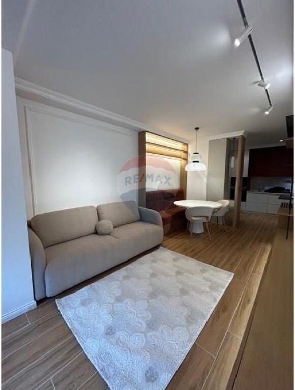 Apartament 1+1 me qira Komuna e Parisit