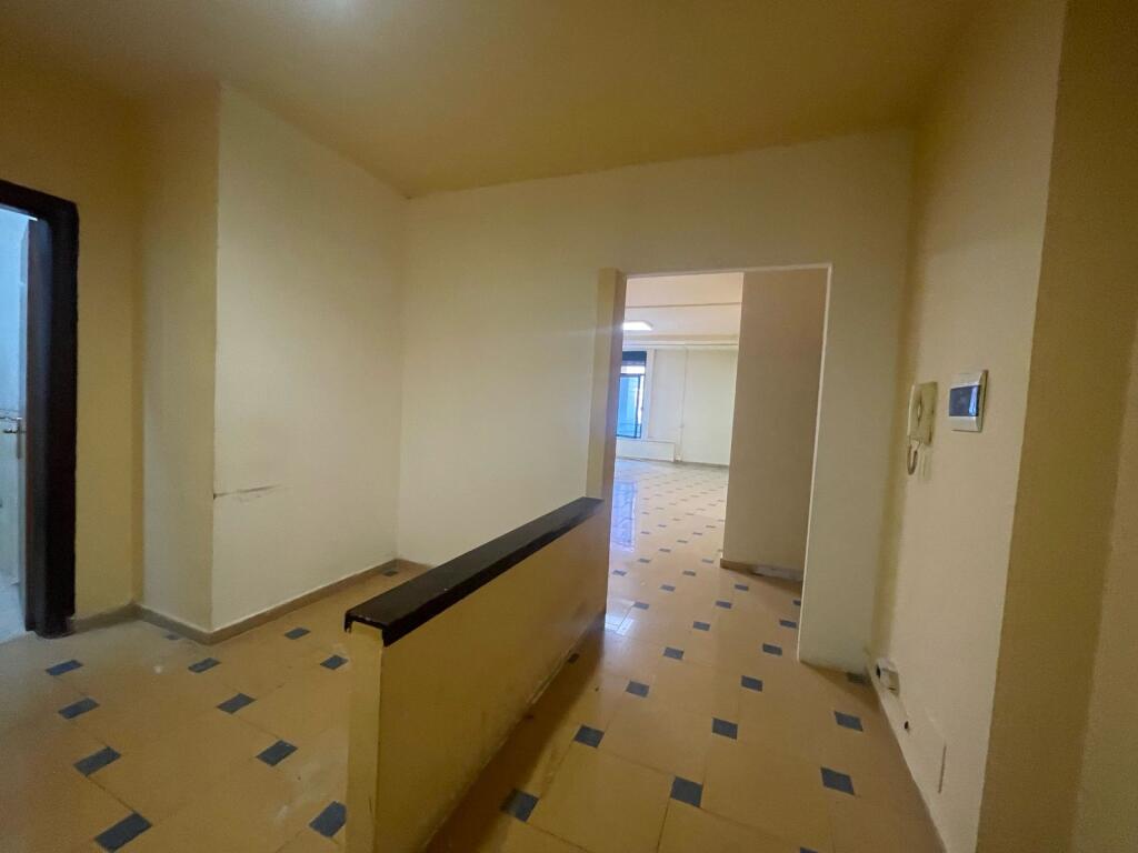 BUSINESS PREMISES FOR SALE 107 M2 MYSLYM SHYRI