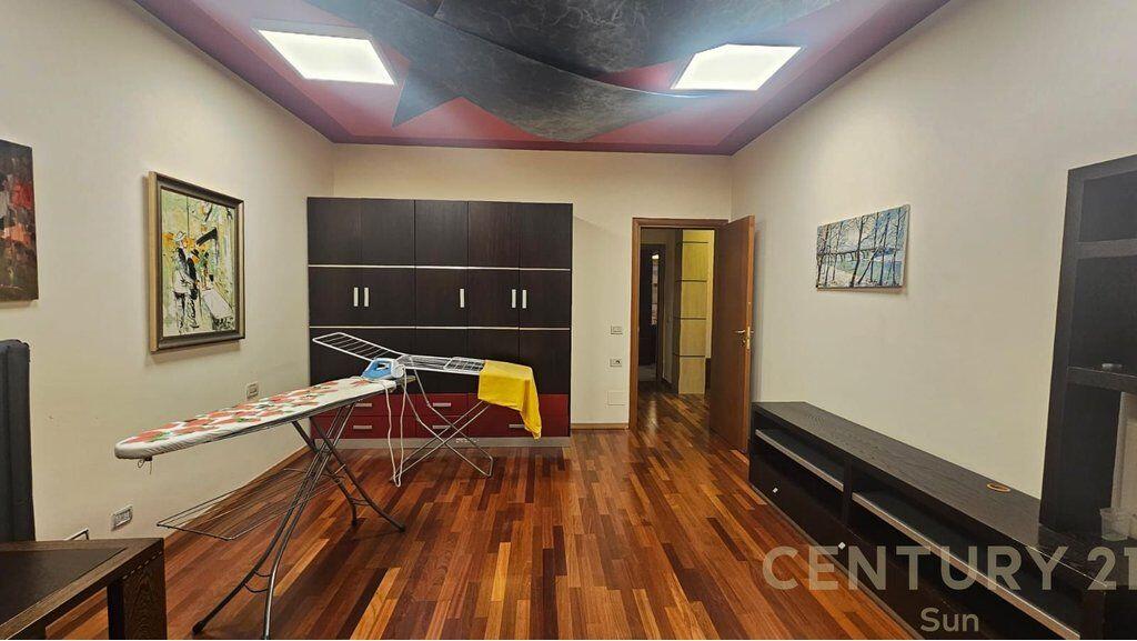 APPARTAMENTO IN AFFITTO 3+1+2+ VICINO A ETC