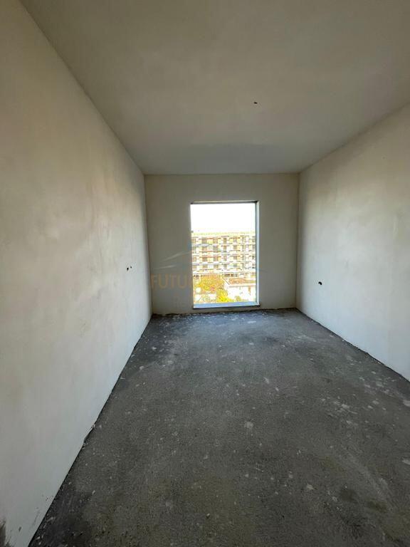 For sale, Apartment 2+1+2, Green Residence Kamez, Tirana.