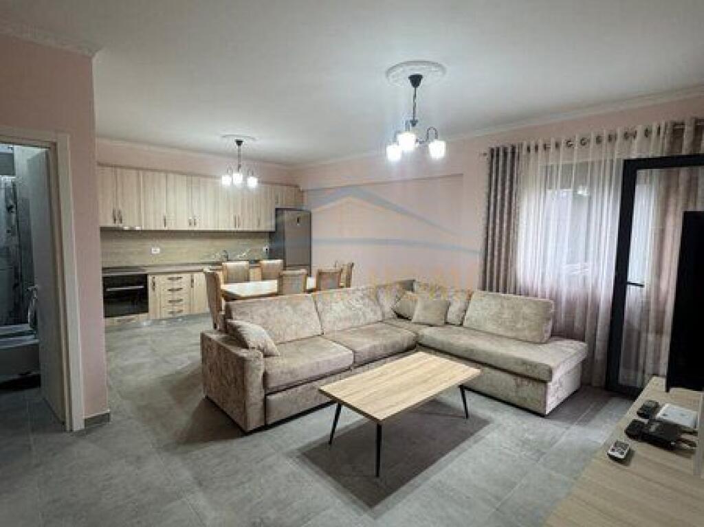 Affitto, Appartamento 1+1+Posto Auto, Nuovo Anello, Oasis Residence, Tirana