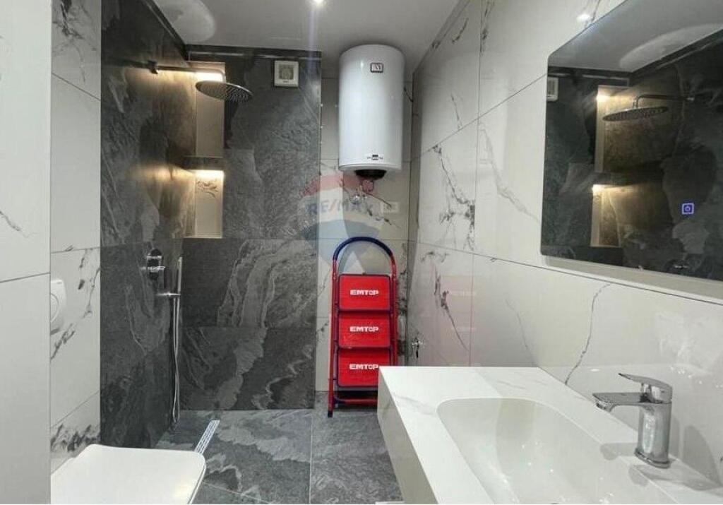 Apartment - For Sale - 5 Maji Street, Tirana(ID: 530181098-65)