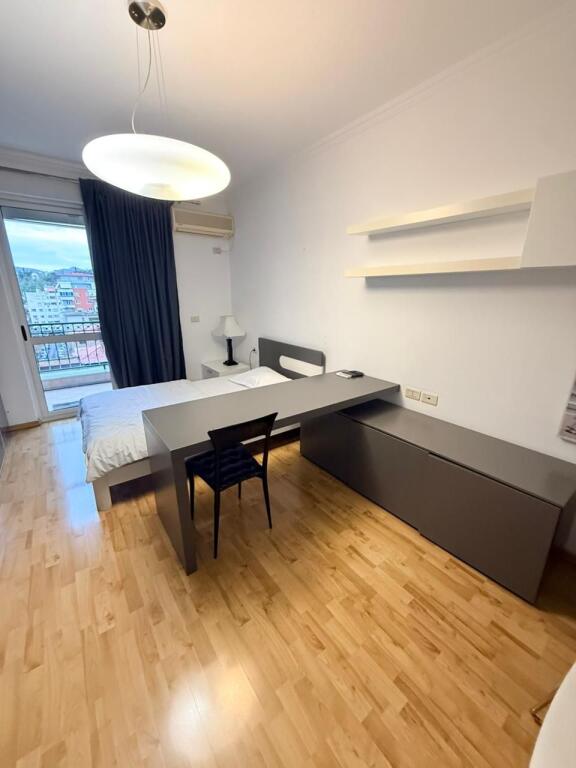 🏡 APPARTAMENTO IN AFFITTO 3+1+2 – B L L O K U  